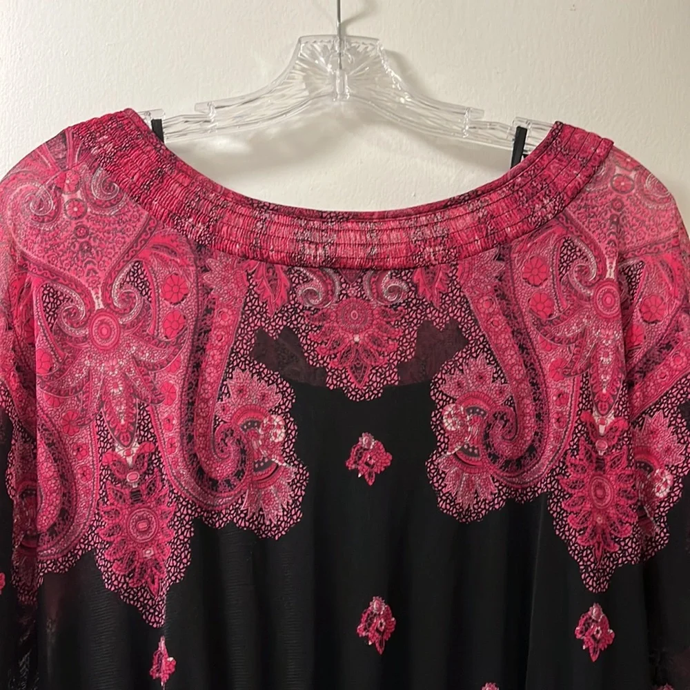 Pink and Black Top with Black Tank. - Picture 10 of 11